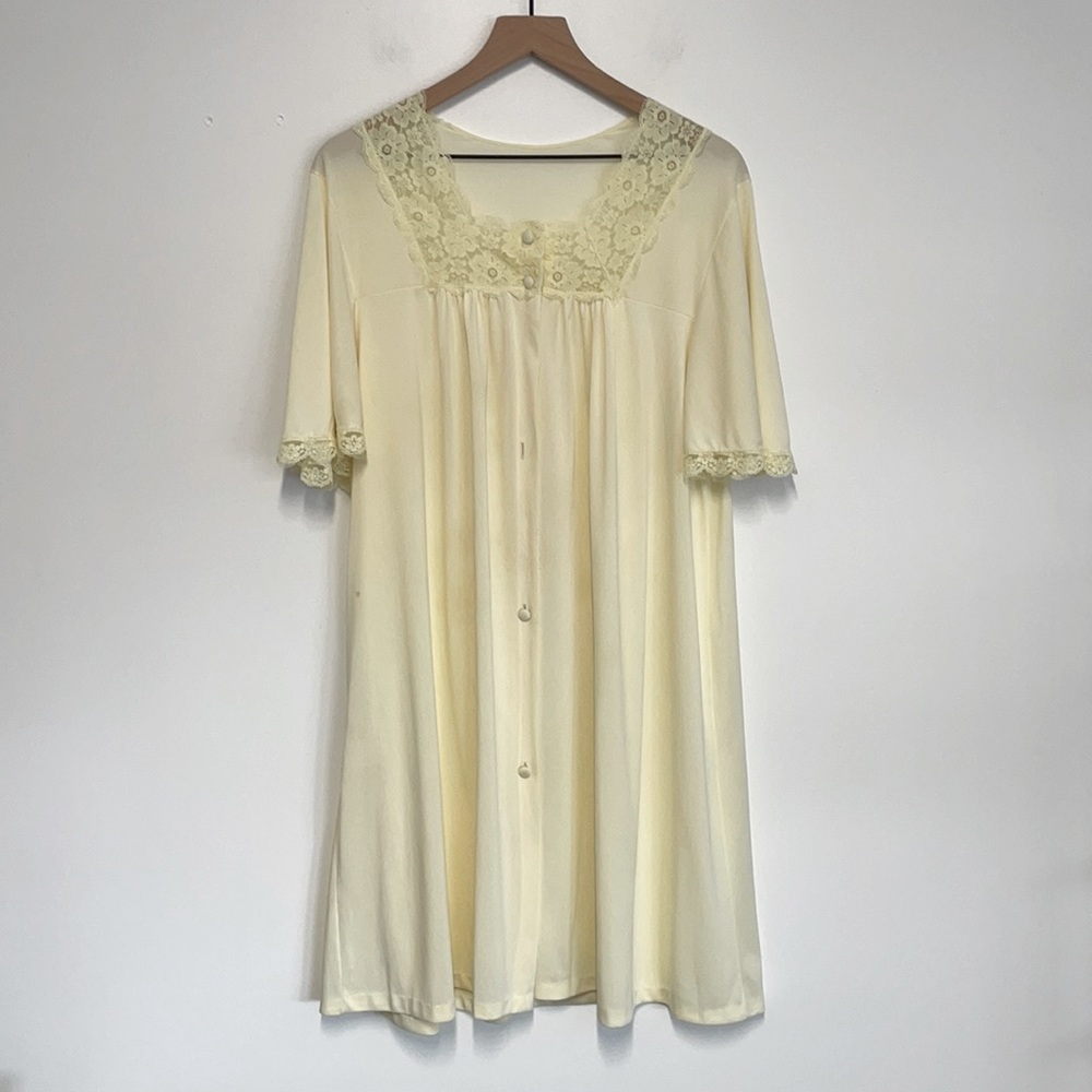 VINTAGE 60s | LORRAINE | Satin Nightgown